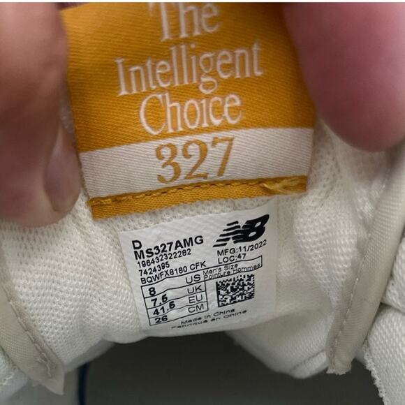 New Balance 327 Sea Salt Golden Hour Men’s Sneaker Size 8 USED - Picture 7 of 8